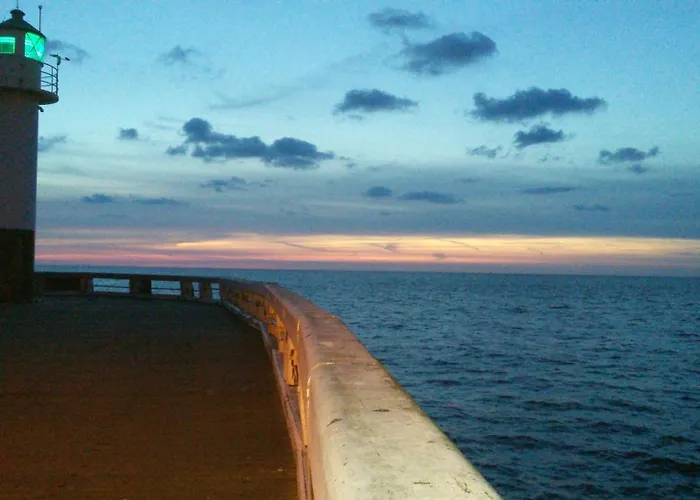 Appartement Nabij De Zee